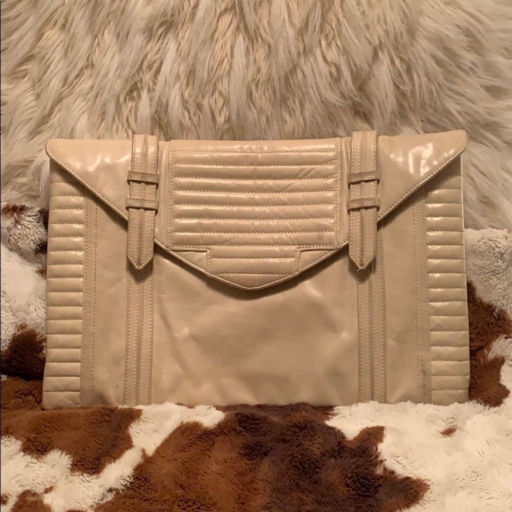 Reece Hudson cream colored clutch‎